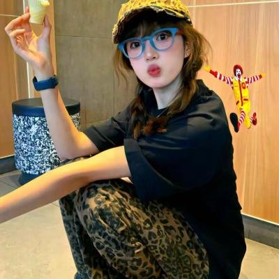 女人并非天使